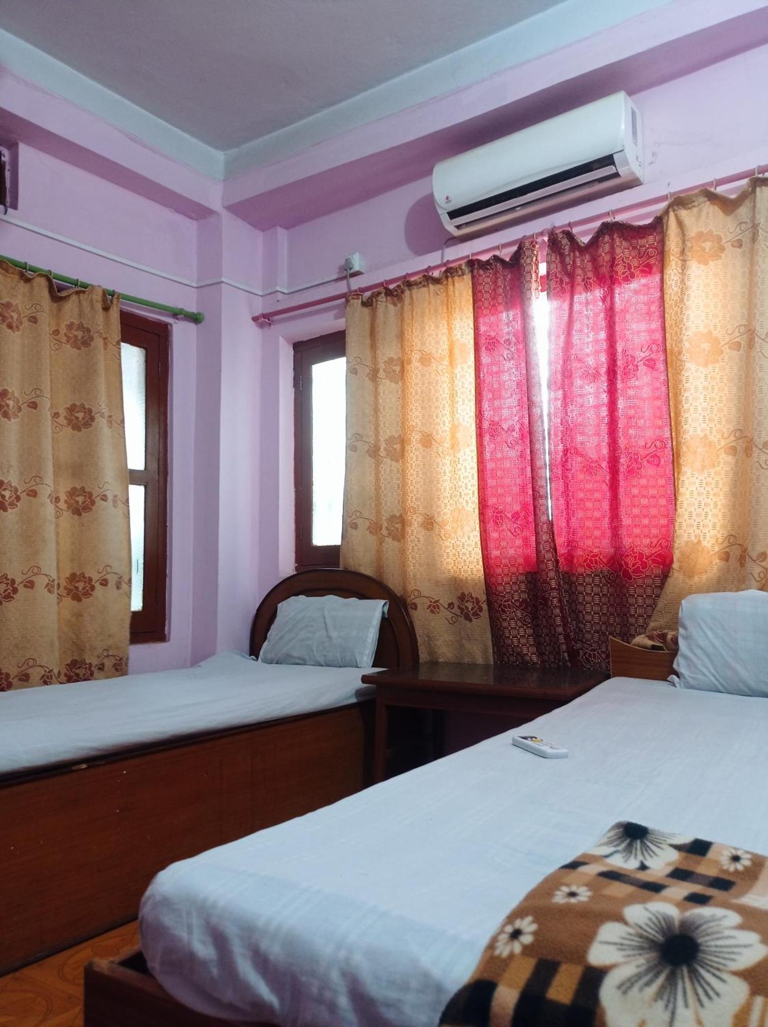 Darshan Namaste Hotel & Lodge Bhairāhawā 외부 사진